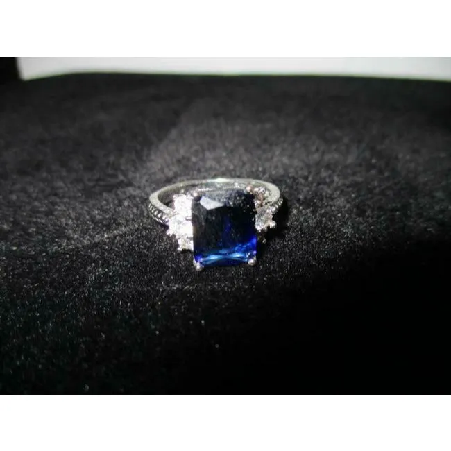 Art Deco Emerald cut Blue Sapphire Sterling Silver Ring